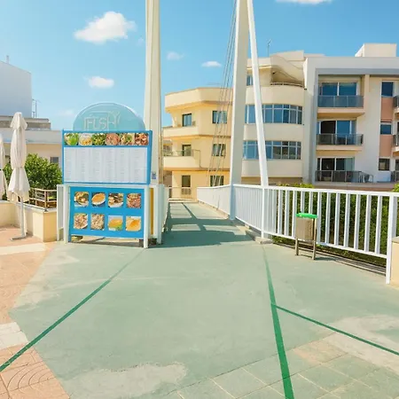 Arguinegin 2 Bedroom Ocean View